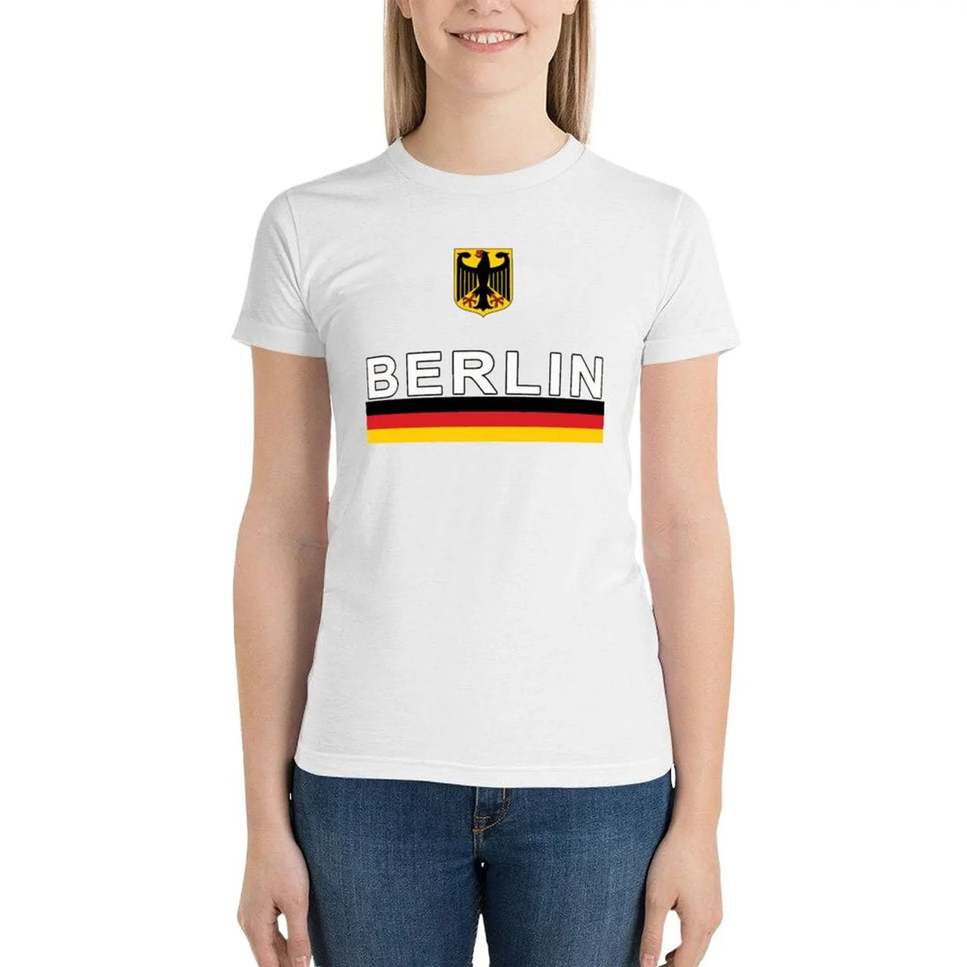 Skyra | Deutschland Euro 2024 Fußball Damen T-Shirt