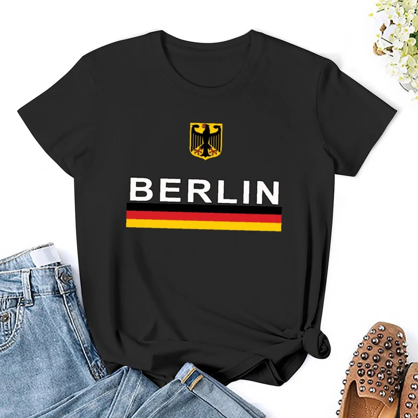 Skyra | Deutschland Euro 2024 Fußball Damen T-Shirt