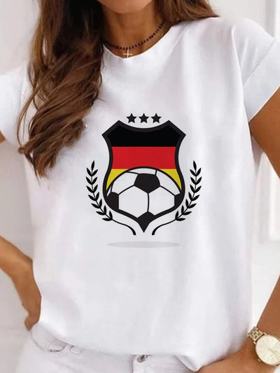 Carinan | Deutschland Euro 2024 Fußball Rundhals Damen T-Shirt