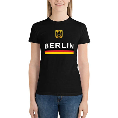 Skyra | Deutschland Euro 2024 Fußball Damen T-Shirt