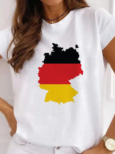 Carinan | Deutschland Euro 2024 Fußball Rundhals Damen T-Shirt