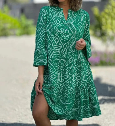 Ava – boho-kleid mit stehkragen und ethnischem grafikdruck