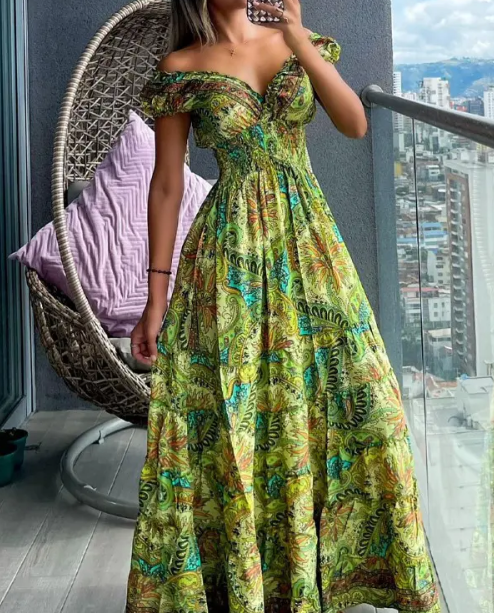 Charlotte – kurzarmkleid mit paisley-print