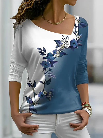 Florales t-shirt mit kontrastfarben